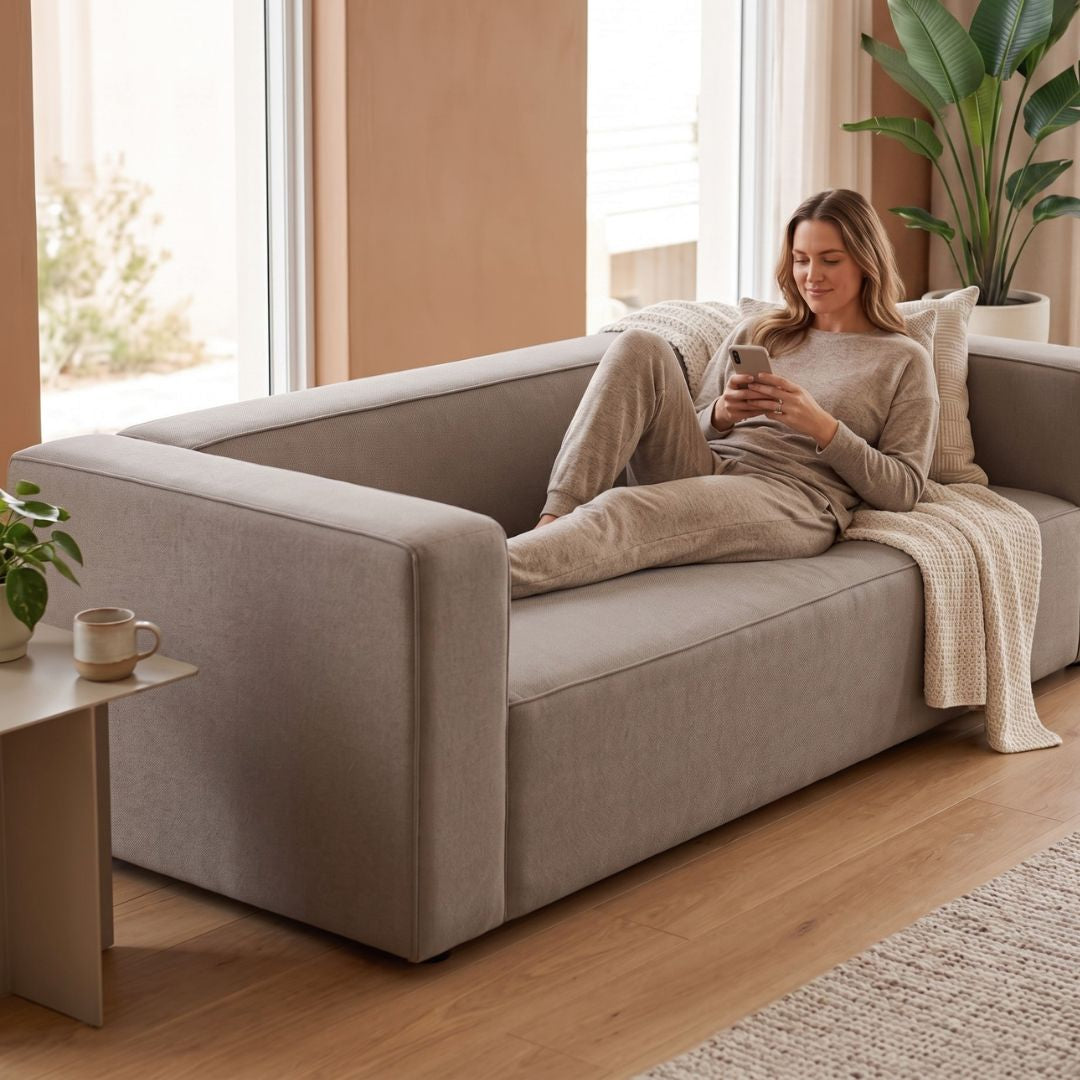 Meet Zara: The AI Shopping Assistant from Zorora Sofas