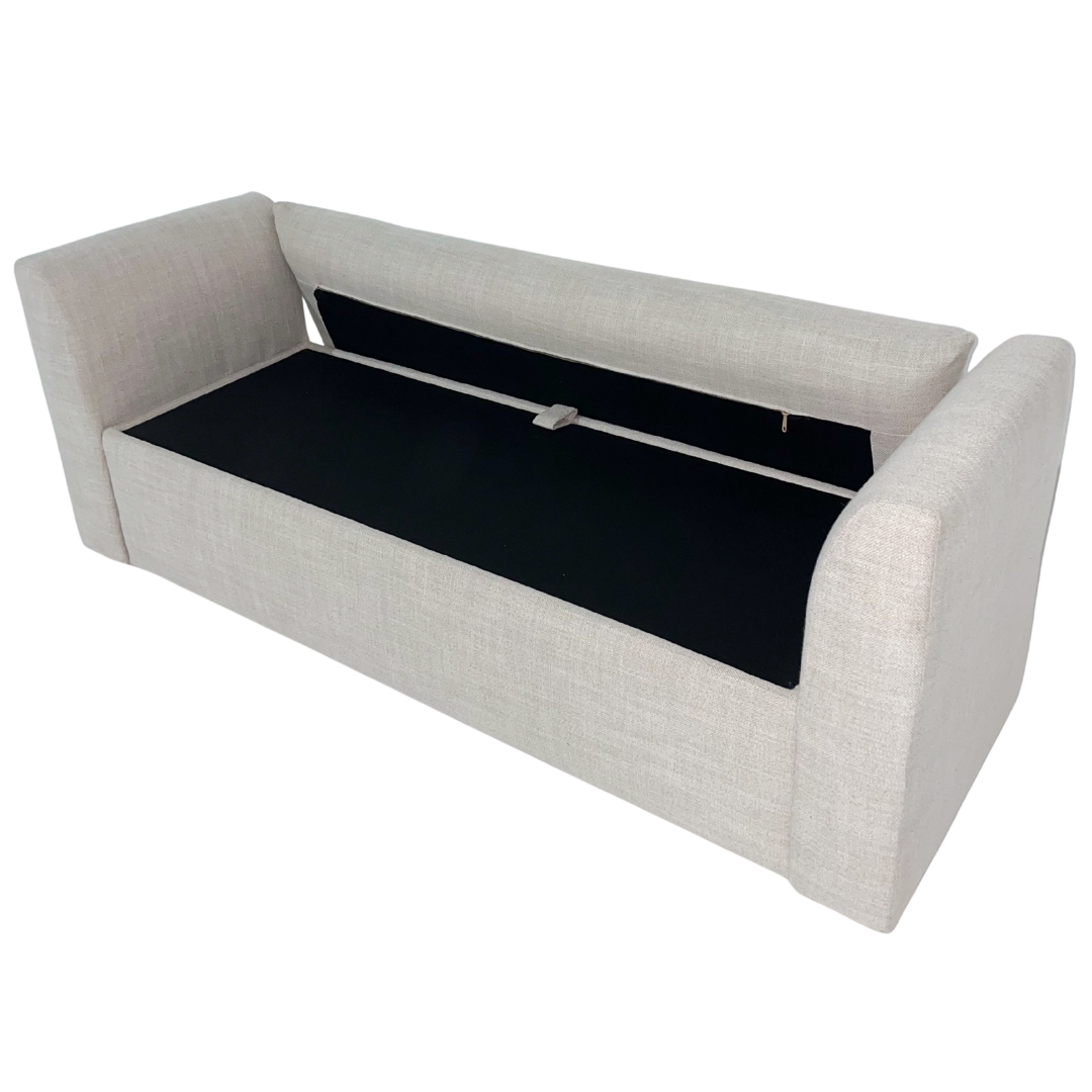 Lira Luxe Storage Bench (Always On)
