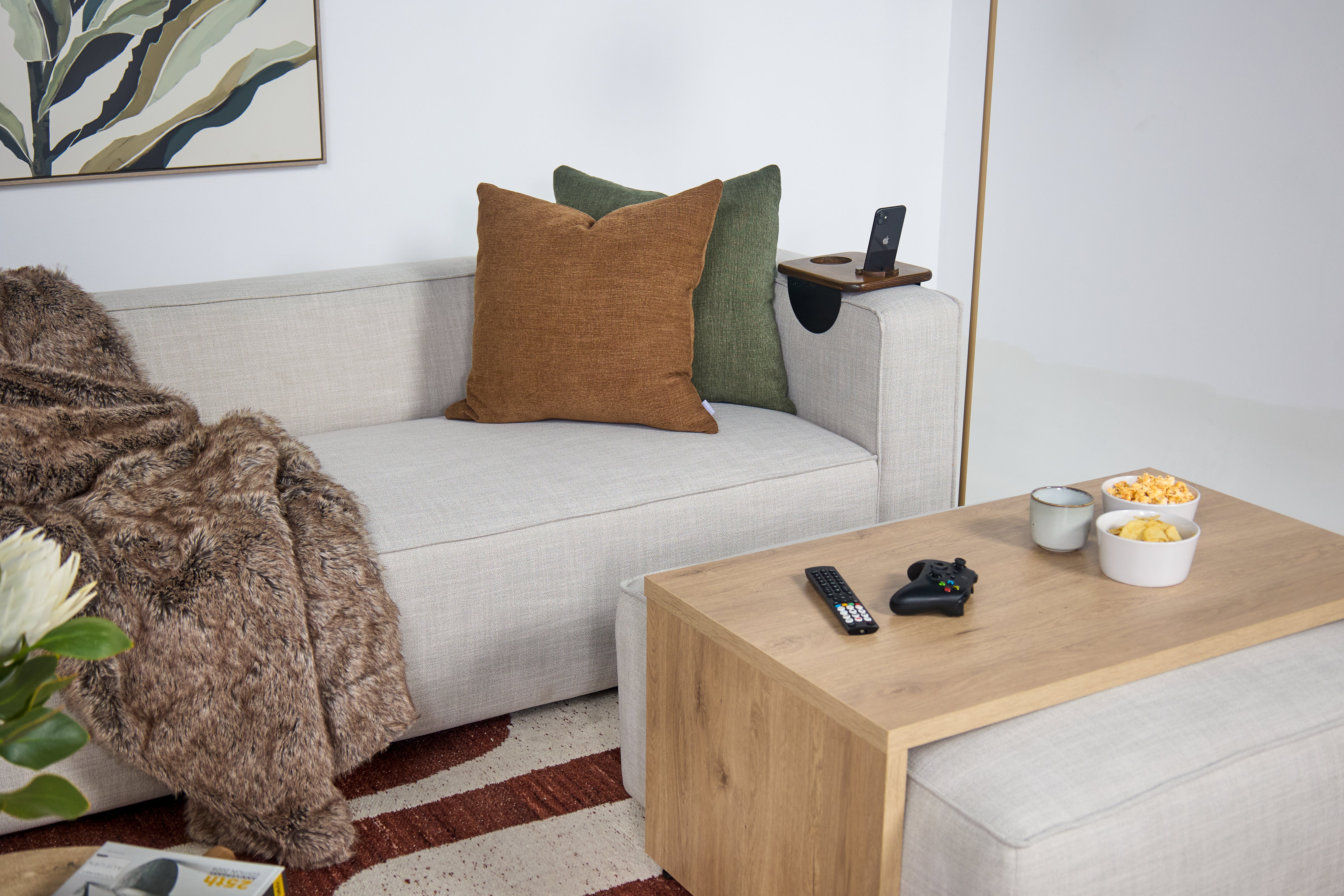Zola Arm Table (Stock)