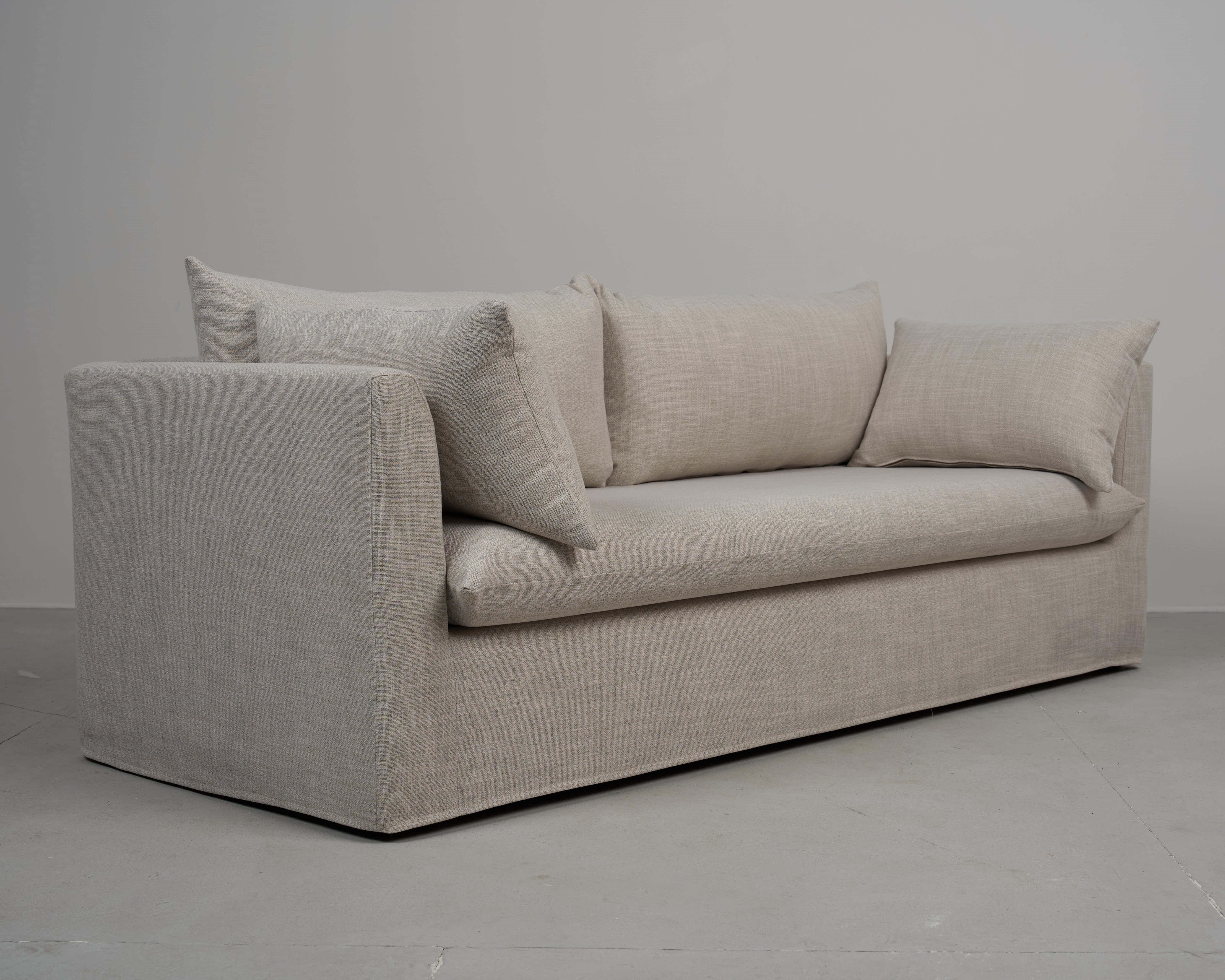 Lira Luxe Slipcover 3 Seater *