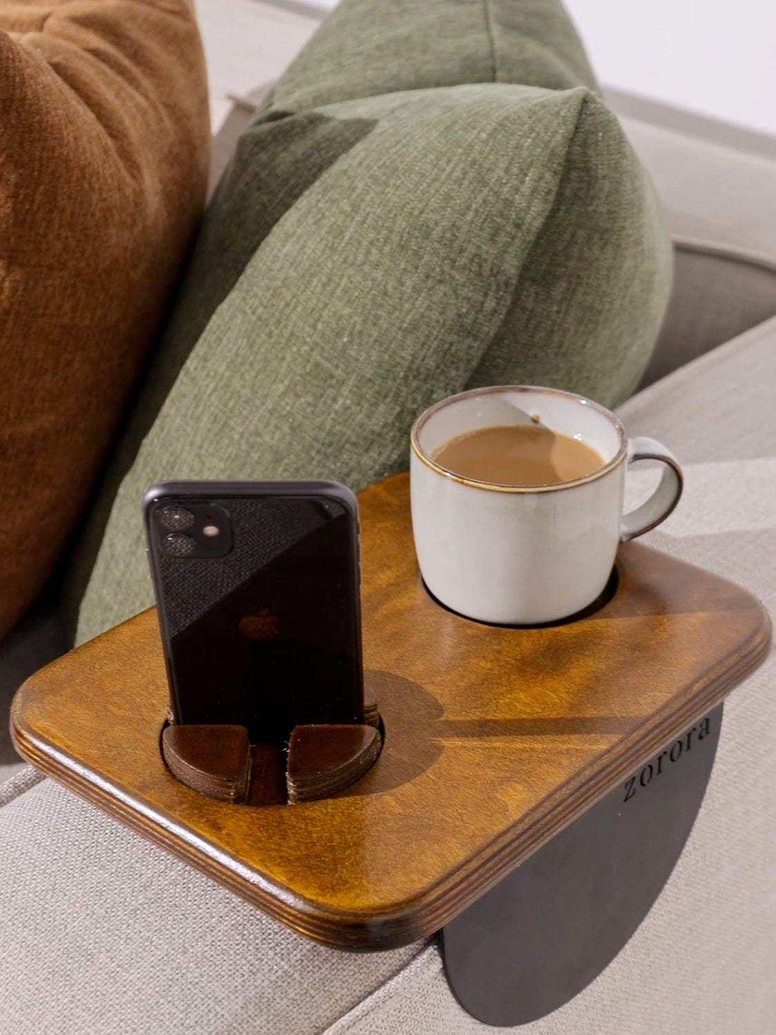 Zola Arm Table (Stock)